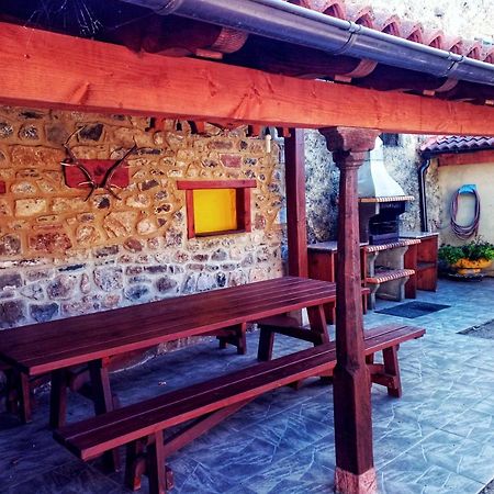 Casa Rural Buron Posada De Valdeon Exterior foto